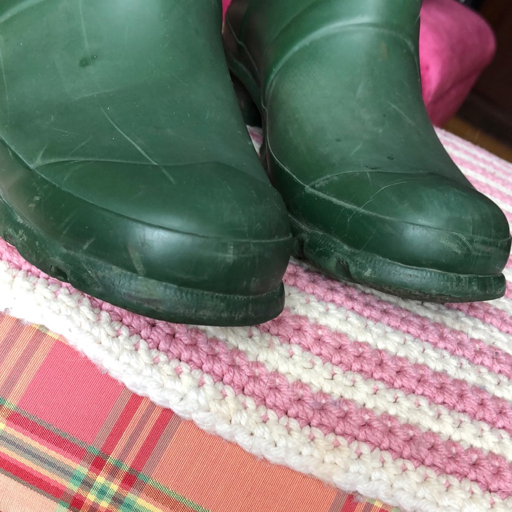 Tall green rubber boots - Picture 4 of 4